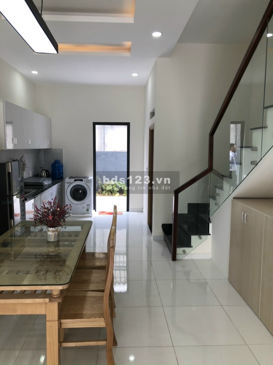 Cần tiền bán gấp nhà khi vực Bình Chánh