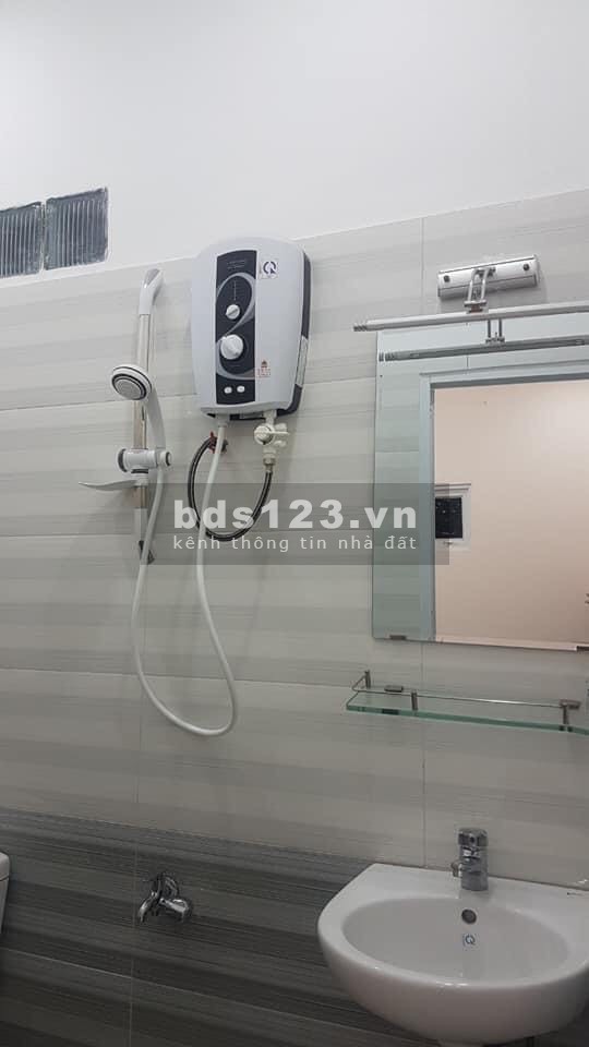 BÁN NHÀ QUẬN 10 4 TẦNG 45M2, 1 TẦNG GIÁ 8TY5