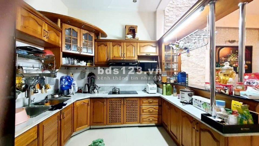 CẦN BÁN GẤP NHÀ QUẬN 4 CHÍNH CHỦ 1 TRỆT 2 LẦU GIÁ 7TY5