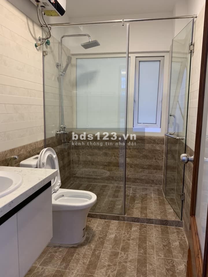 Bán nhà 918 Phúc Đồng 65m2, đường 6m, Gara, Kinh doanh, Ở đẳng cấp.