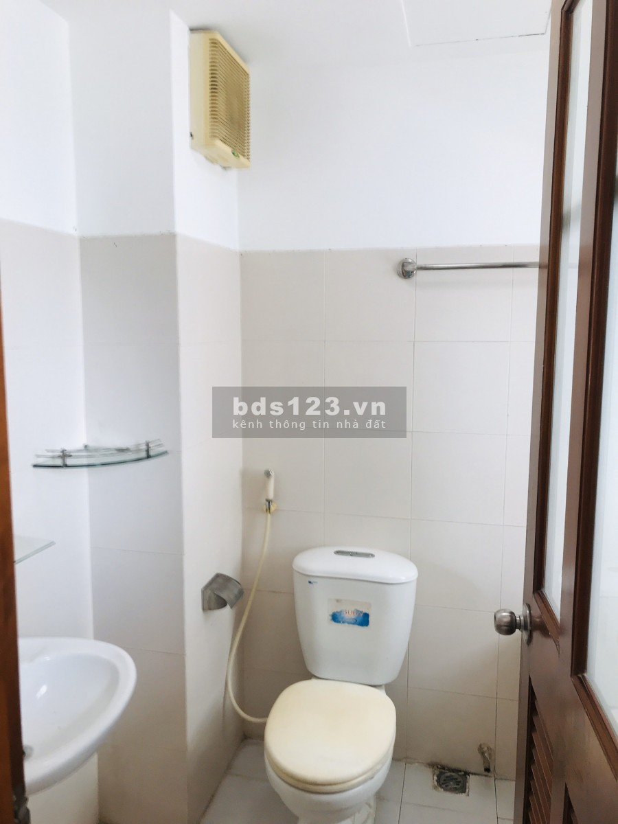 Căn hộ sổ hồng 74m2 2PN Conic Đình Khiêm đối diện đại học Kinh Tế UEH. LH: 0902826966.