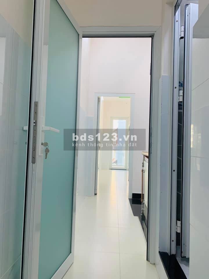 Hẻm 6m đường Cộng Hòa, Tân Bình, 4,2x16, 4 tầng, Giá 10 tỷ