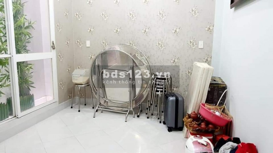 CẦN BÁN GẤP NHÀ QUẬN 4 CHÍNH CHỦ 1 TRỆT 2 LẦU GIÁ 7TY5
