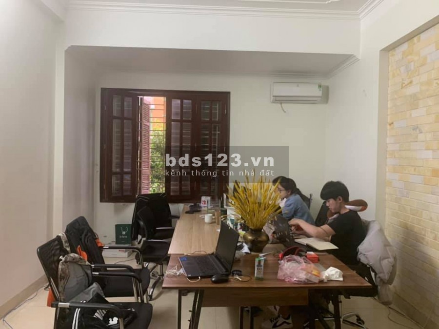 Bán Nhà Liền Kề Đại Kim Vỉa Hè ô tô tránh. DT 55m2x6T, giá 8 tỷ 3