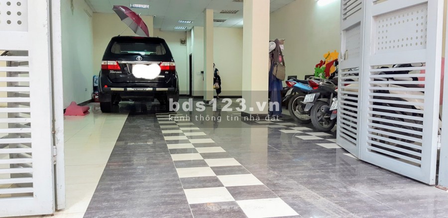Bán nhà mặt Phố Quận Cầu Giấy, ô tô, vỉa hè, kinh doanh, 80m2 x 7T, 20 tỷ.