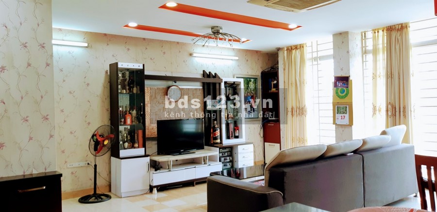 Bán nhà mặt Phố Quận Cầu Giấy, ô tô, vỉa hè, kinh doanh, 80m2 x 7T, 20 tỷ.