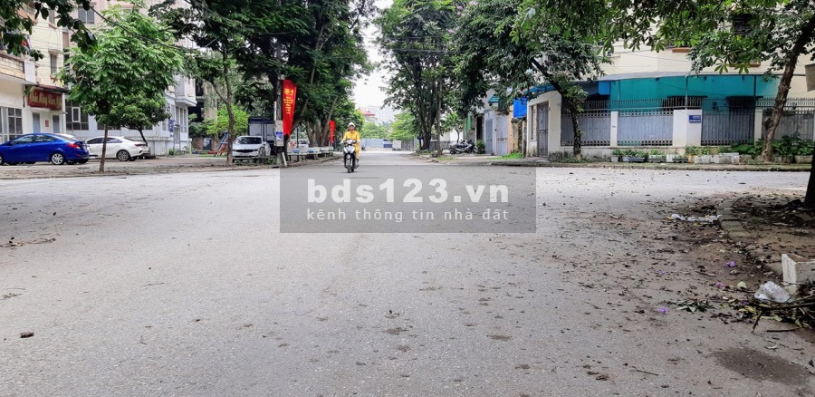 Bán nhà mặt Phố Quận Cầu Giấy, ô tô, vỉa hè, kinh doanh, 80m2 x 7T, 20 tỷ.