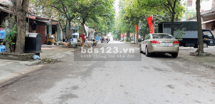Bán nhà mặt Phố Quận Cầu Giấy, ô tô, vỉa hè, kinh doanh, 80m2 x 7T, 20 tỷ.