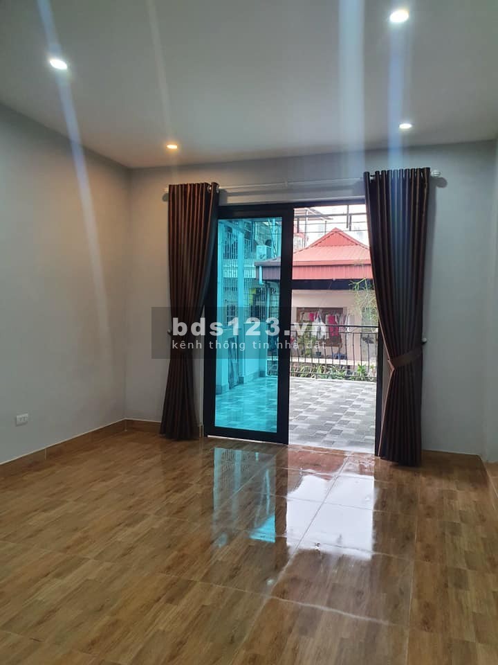 Bán nhà đường Đinh Tiên Hoàng, quận Phú Nhuận, HXH vi vu, 5 tầng, 6PN.