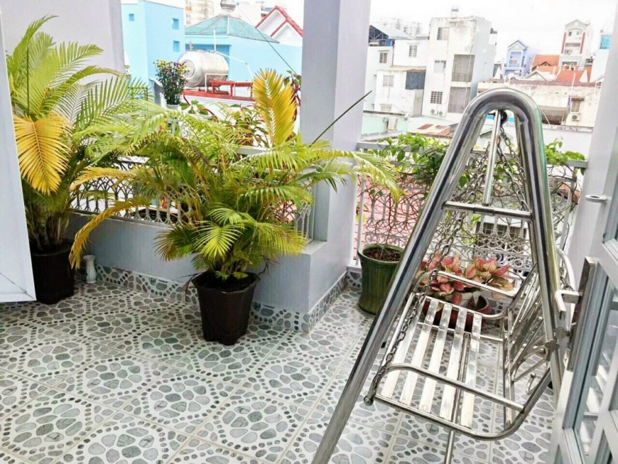 Bán nhà phố Trung Tâm 2 lầu HXH Huỳnh Tấn Phát, Phú Thuận, Quận 7, Giá 5.5 tỷ +84.943211439 Ms Hải