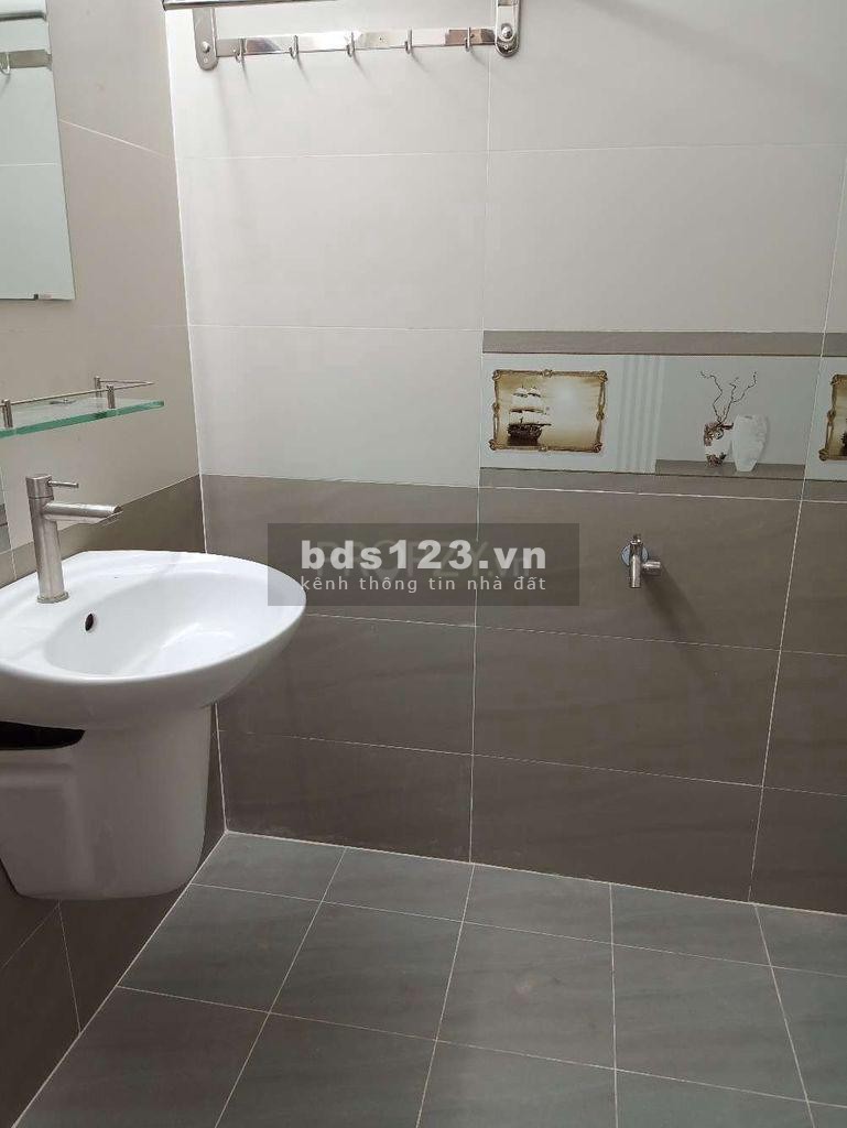 Thuê căn hộ chung cư Mỹ Thuận Phường 16 Quận 8 4PN 3WC. Nhà đẹp, full nội thất, vào ở ngay