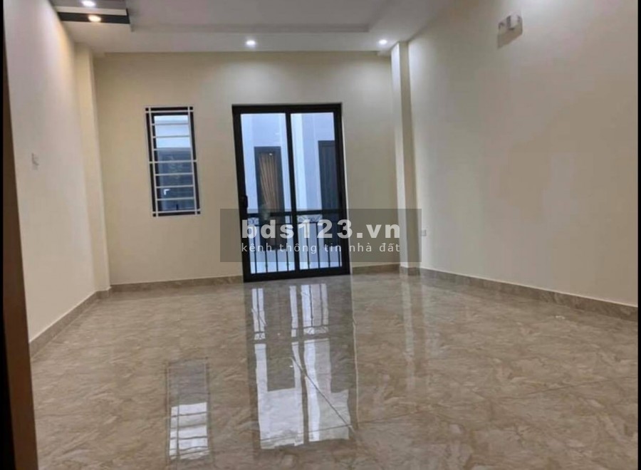 4 TẦNG 3 NGỦ ĐỦ CÔNG NĂNG NGÕ Ô TÔ TRUNG TÂM HAI BÀ NHỈNH 2 TỶ