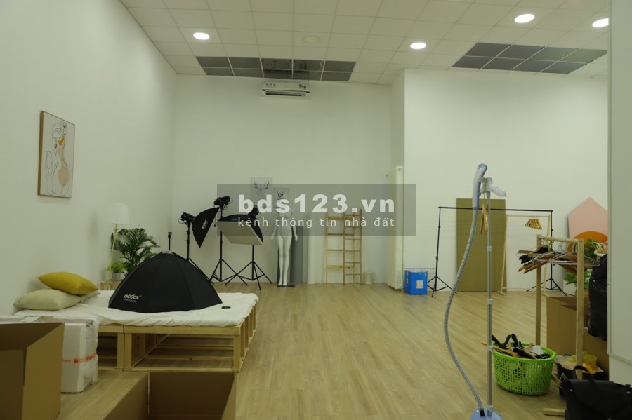 Cần cho thuê kho ngay đường Lương Thế Vinh, thông ra Tô Hiệu