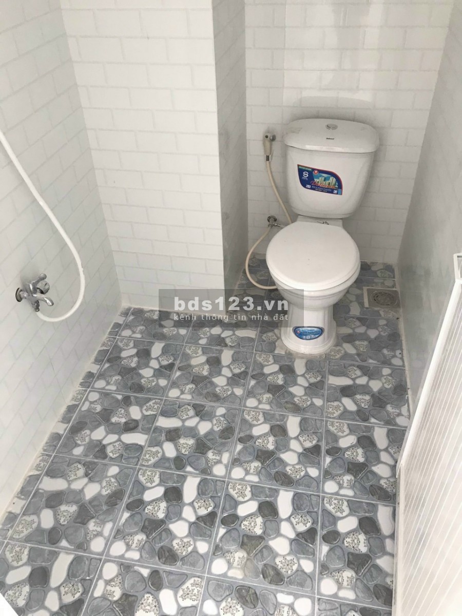 Em cần bán gấp nhà phố dãy trọ kinh doanh 2 mặt tiền trong khu công nghiệp hiện hữu, đối diện chợ