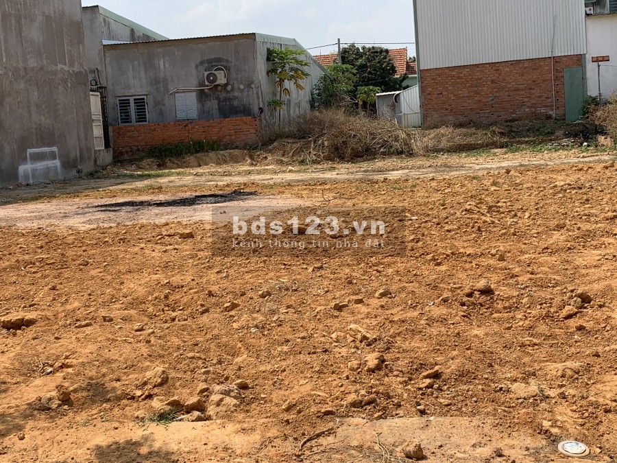 ( Chính Chủ)TUỔI ĐÃ CAO, NHƯỢNG LẠI DÃY TRỌ 14P(THUÊ KÍN) VÀ 450M2 ĐẤT THỔ CƯ CHỈ 750TR