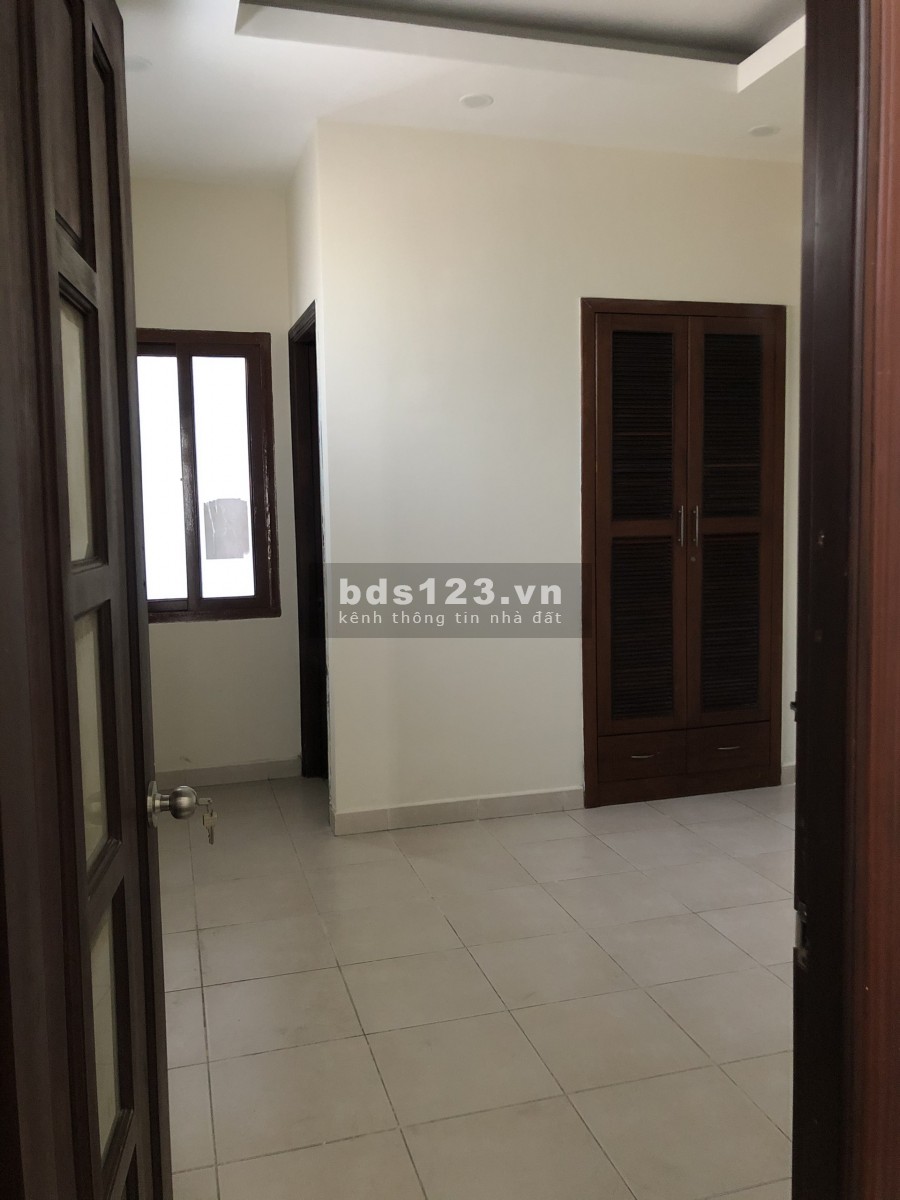 MT Nguyễn Hữu Cảnh 4x20m Lững 3Lầu 7Phòng hướng về Quận 1