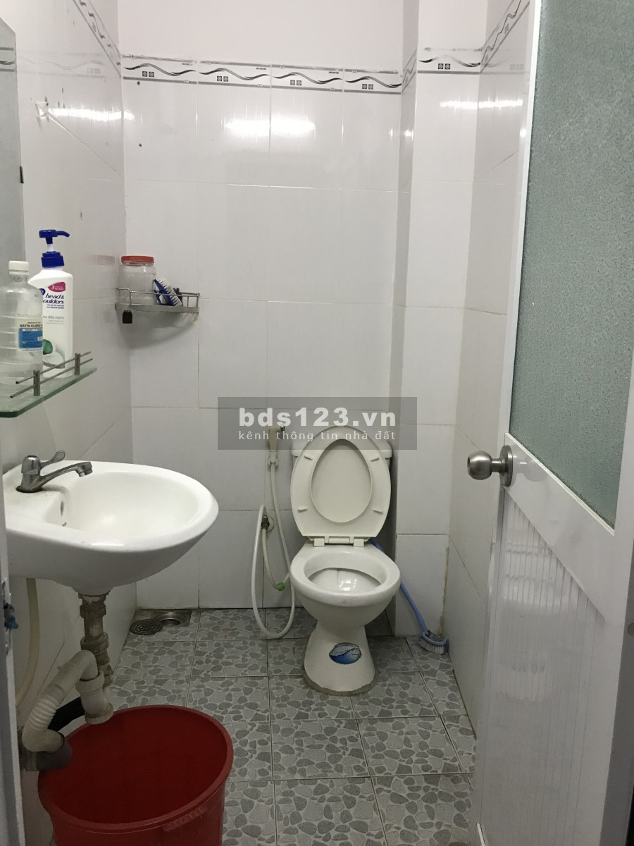Cho thuê nhà nguyên căn đường Cách Mạng Tháng 8 phường 6 quận Tân Bình