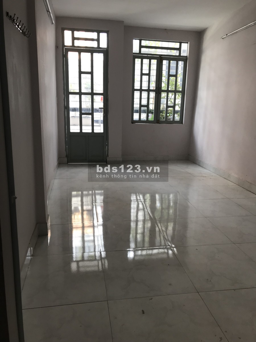 Cho thuê nhà nguyên căn đường Cách Mạng Tháng 8 phường 6 quận Tân Bình