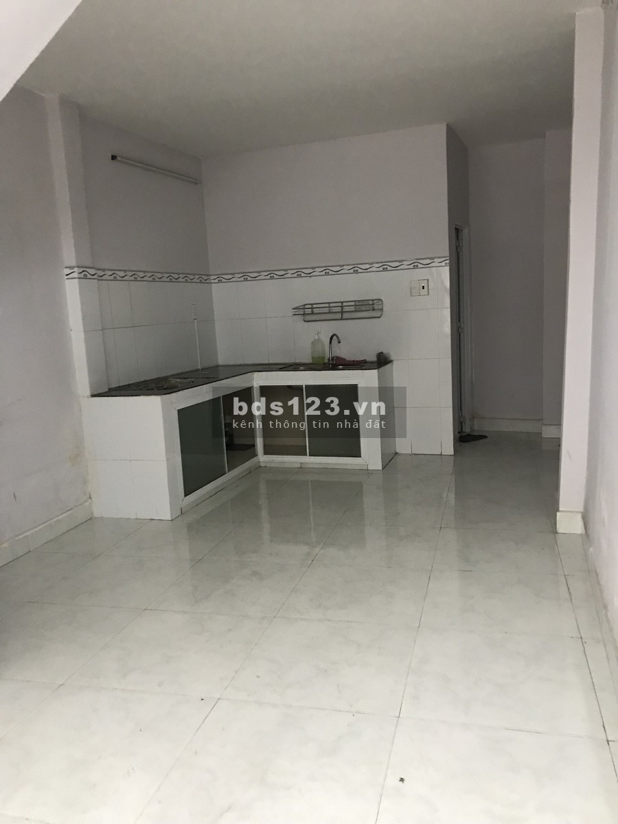 Cho thuê nhà nguyên căn đường Cách Mạng Tháng 8 phường 6 quận Tân Bình