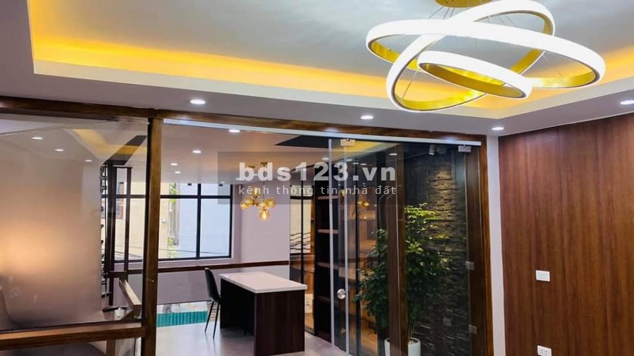 Sống Vip, Ngọc Thụy Long Biên 48m2 MTx7.1m 4T ôto vào nhà