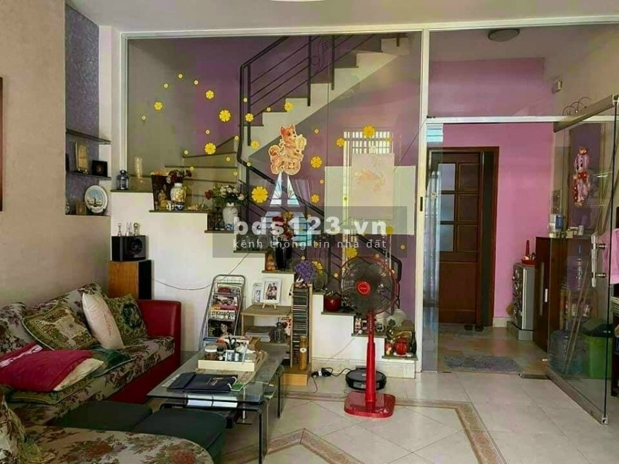 Cần bán gấp nhà Nguyễn Thị Nhỏ, Quận 11 TPHCM, chỉ 4,6 tỷ