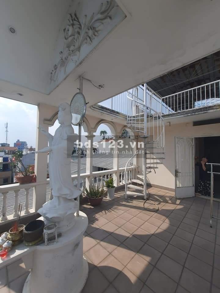 Bán nhà 5 tầng đường Huỳnh Văn Bánh, Phú Nhuận 6 x 15, 95 m2, giá 9 tỷ.
