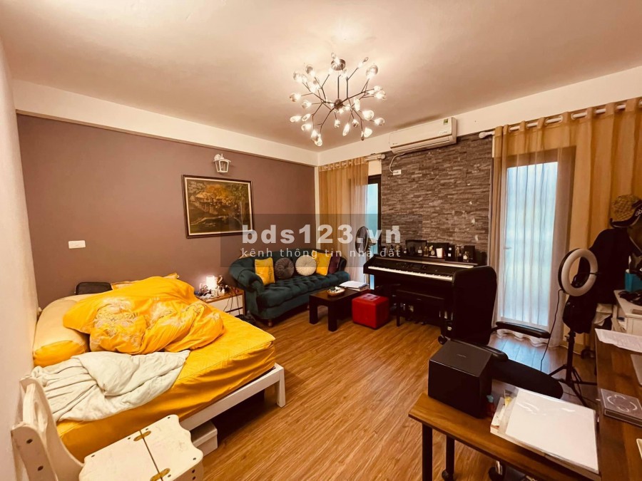 32M 5 TẦNG TRUNG TÂM QUẬN HAI BÀ TRƯNG - SỔ ĐỎ VUÔNG ĐẸP - ĐẦY ĐỦ NỘI THẤT Ở NGAY - MẶT TIỀN RỘNG