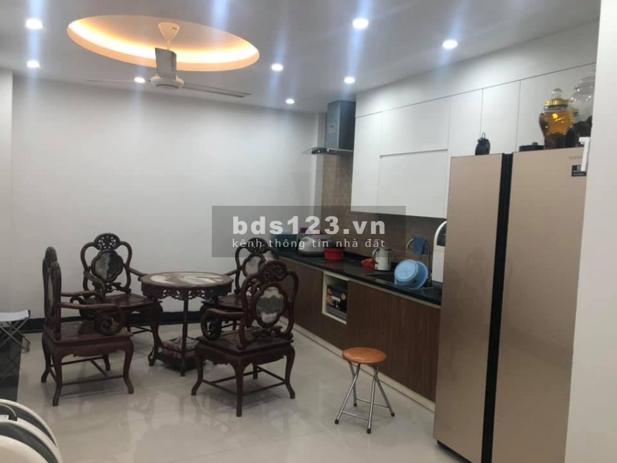 Bán Biệt Thự sân vườn lô góc phố Nguyễn Hoàng 205 m x 3T quận Nam Từ Liêm giá 18.5 ty 0817222333