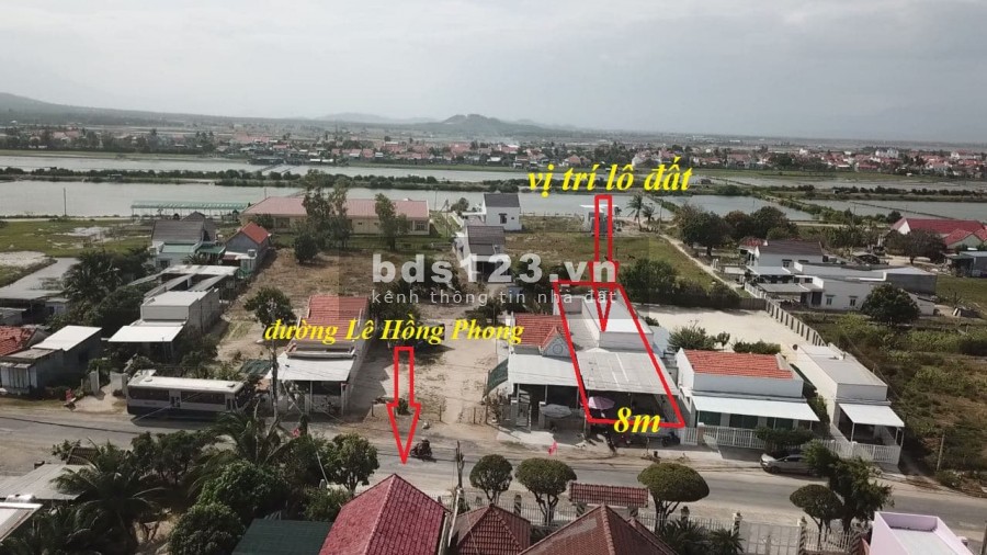 Bán lô đất mặt tiền đường Lê Hông Phong Thị Xẫ Ninh Hòa