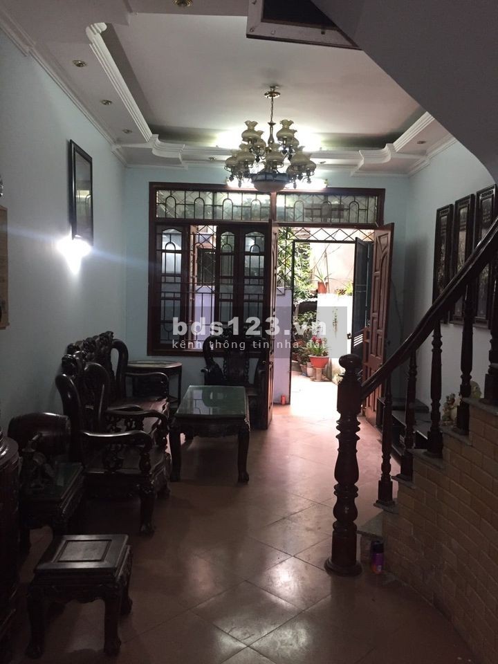 Bán nhà riêng Đường Trường Chinh, Q. Đống Đa, 50m2x4 tầng. LH: 0846 282 986.