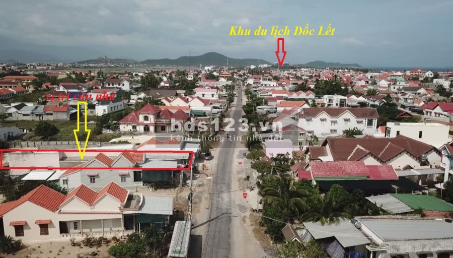 Bán lô đất mặt tiền đường Lê Hông Phong Thị Xẫ Ninh Hòa