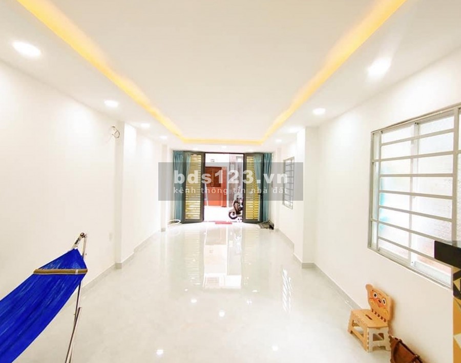 Chủ cần tiền bán nhà 110m2, Q12, đang cho thuê 8 phòng 15tr/tháng, Giá 3tỷ3