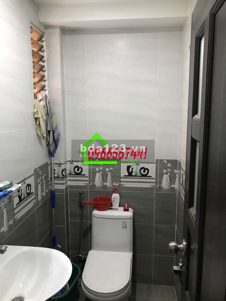 Cho thuê Nhà Nguyên Căn HXH Nơ Trang Long P7 Q.BT
