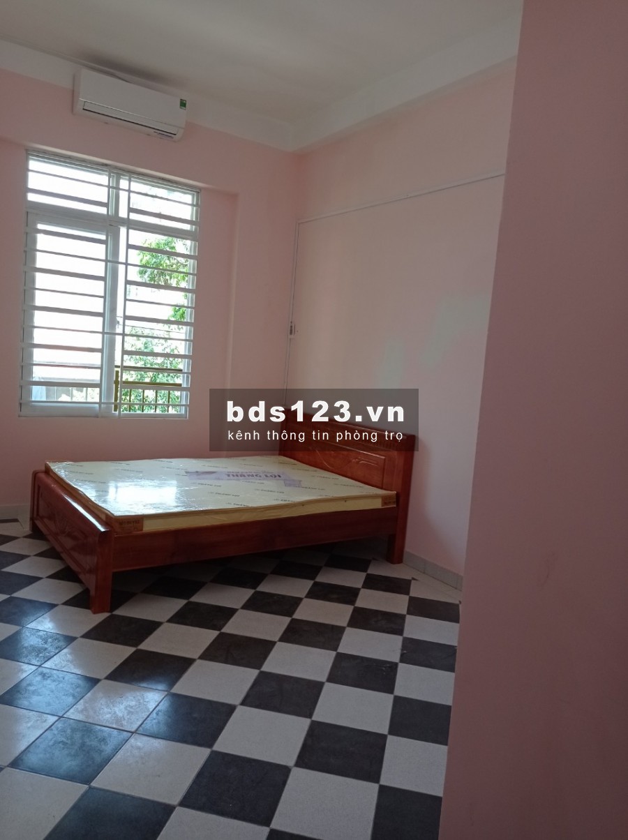 Phòng Trọ Mới Xây lại rất đẹp, có NỘI THẤT, GÁC LỬNG, BẾP,...giờ tự do, gần ngay khu K300