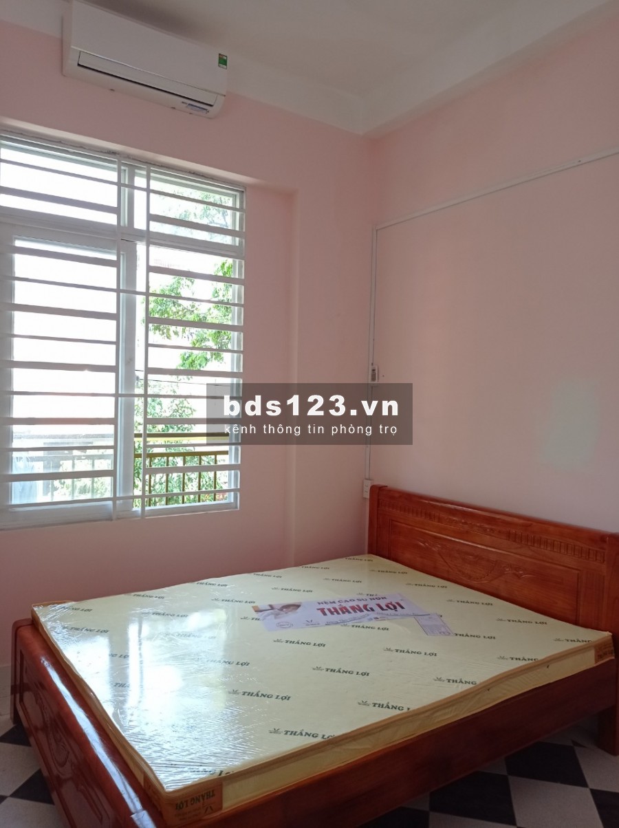 Phòng Trọ Mới Xây lại rất đẹp, có NỘI THẤT, GÁC LỬNG, BẾP,...giờ tự do, gần ngay khu K300