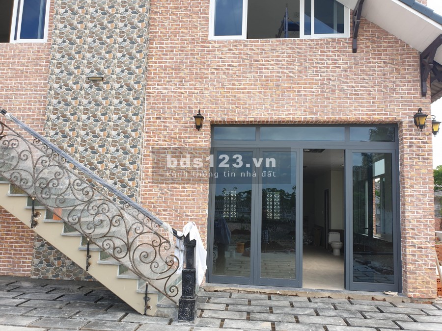 Cho thuê văn phòng quận Bình Thạnh, DT: 240m2 - giá 60tr/tháng