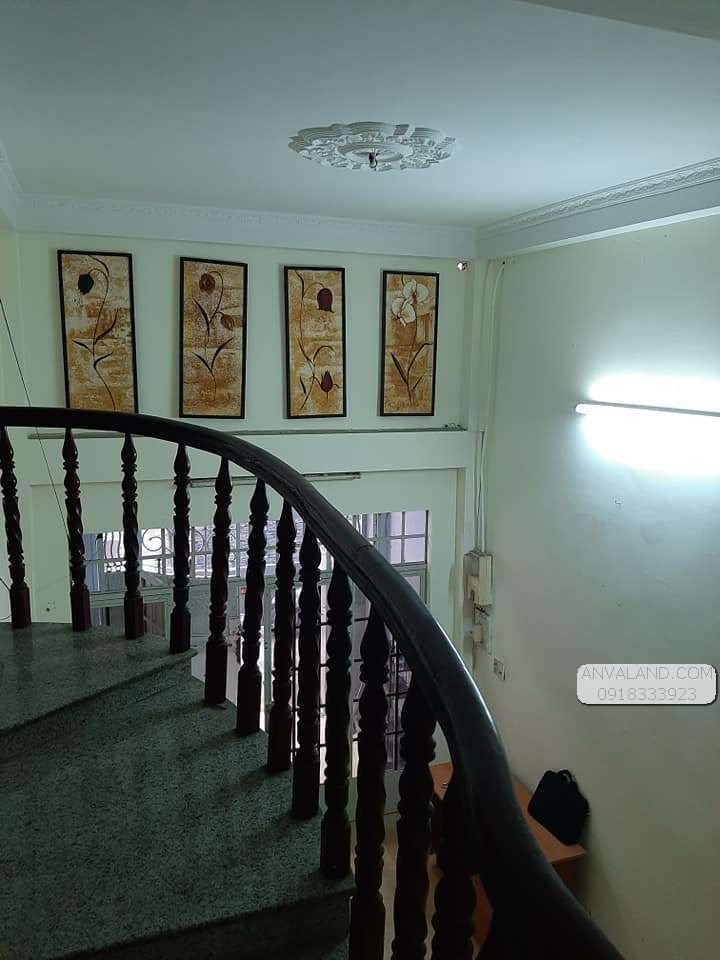 Mở Gà Rán Lotte Bán gấp Nhà 292/6C Ngô Quyền, Phường 6, Quận 10, 46m2, 4 Tầng, 4x11, 6 tỷ 2 MTG, TLCC