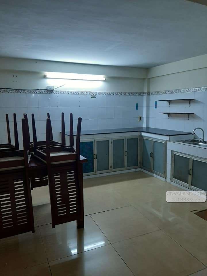Mở Gà Rán Lotte Bán gấp Nhà 292/6C Ngô Quyền, Phường 6, Quận 10, 46m2, 4 Tầng, 4x11, 6 tỷ 2 MTG, TLCC