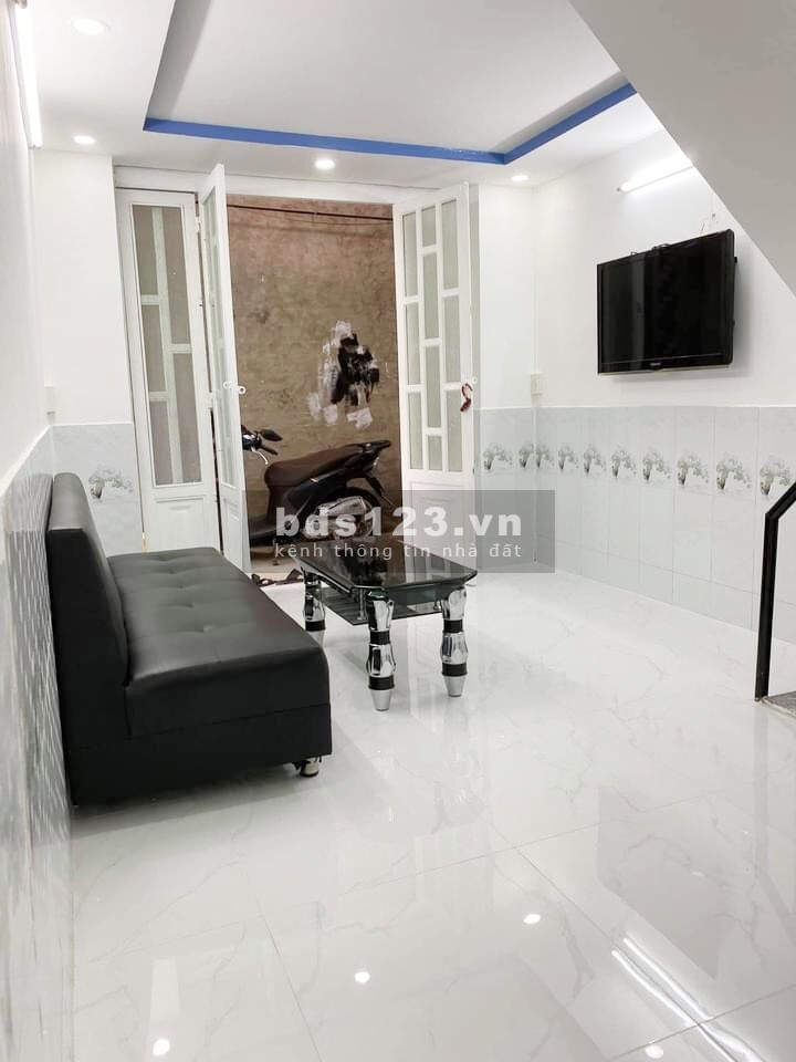 Bán nhà 1 lầu 870 triệu hẻm 95 Lê Văn Lương P.Tân Kiểng Q7
