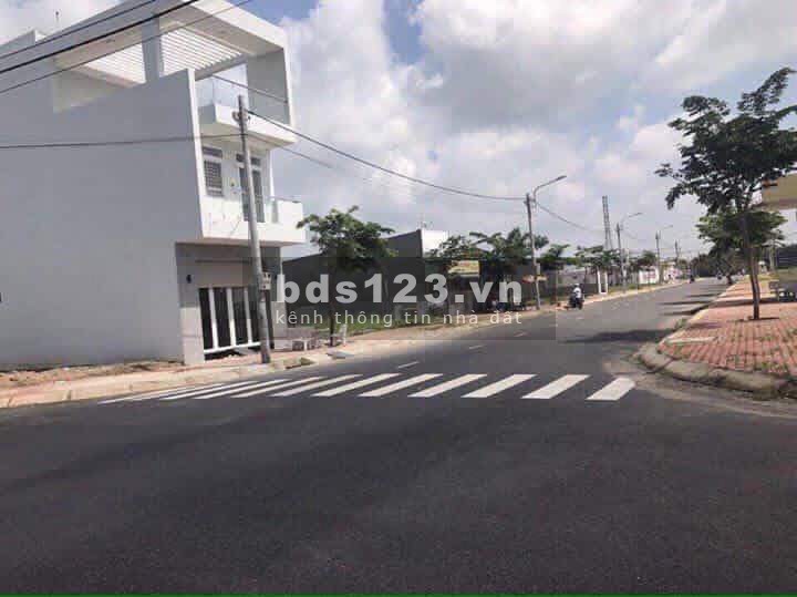Sang gấp lô đất 110m2 thổ cư trong khu dân cư liền kề siêu thị Aeon Bình Tân giá chỉ 3.520 tỷ