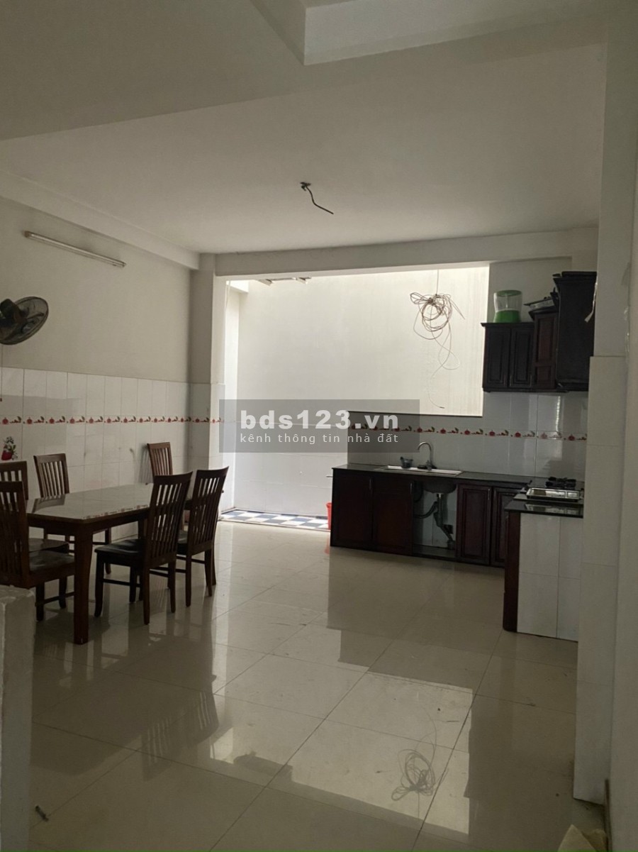 Nhà HXH đường Yên Thế 5x25m Trệt Lửng 3L-ST: cho cải tạo làm CHDV