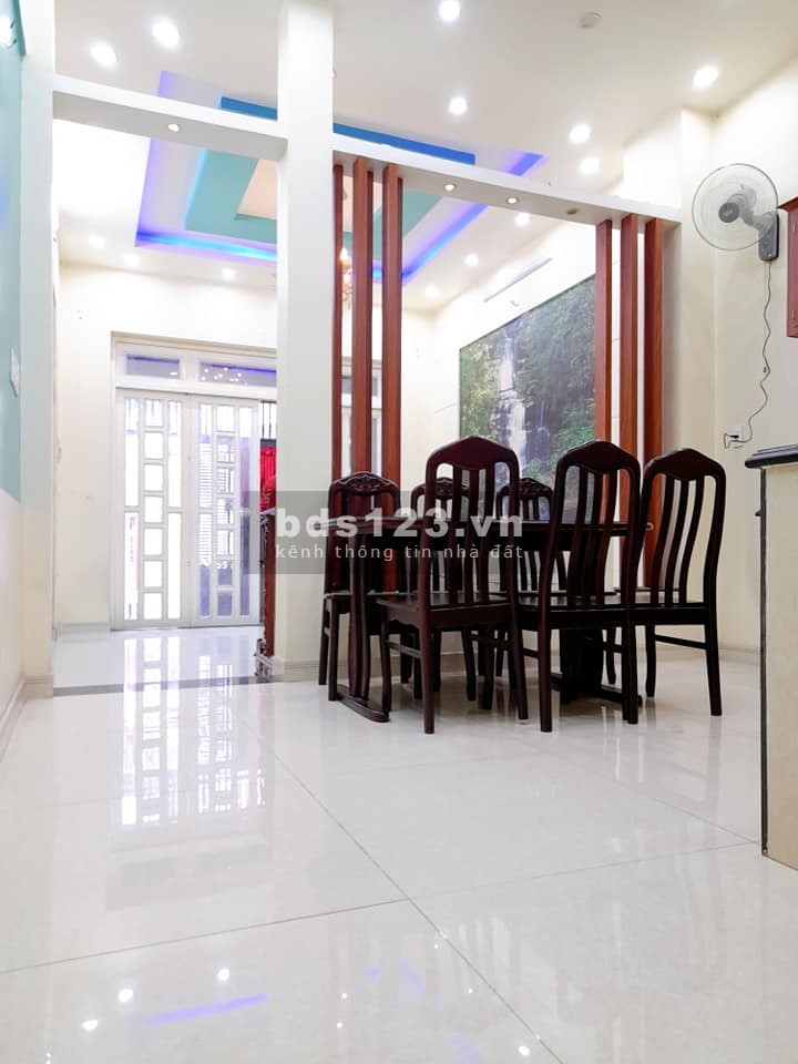 Bán nhà HXH Thoại Ngọc Hầu, Hòa Thạnh Tân Phú, Dt 50m, 4,2 tỷ TL