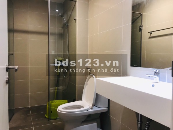 Bán căn hộ Kosmo Tây Hồ 161 Xuân La ban công ĐN DT 80m2