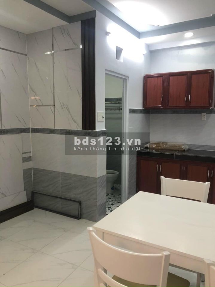 LÊ VĂN LƯƠNG Q7 dt 24 trệt 1 lầu chỉ 1,67 tỷ.