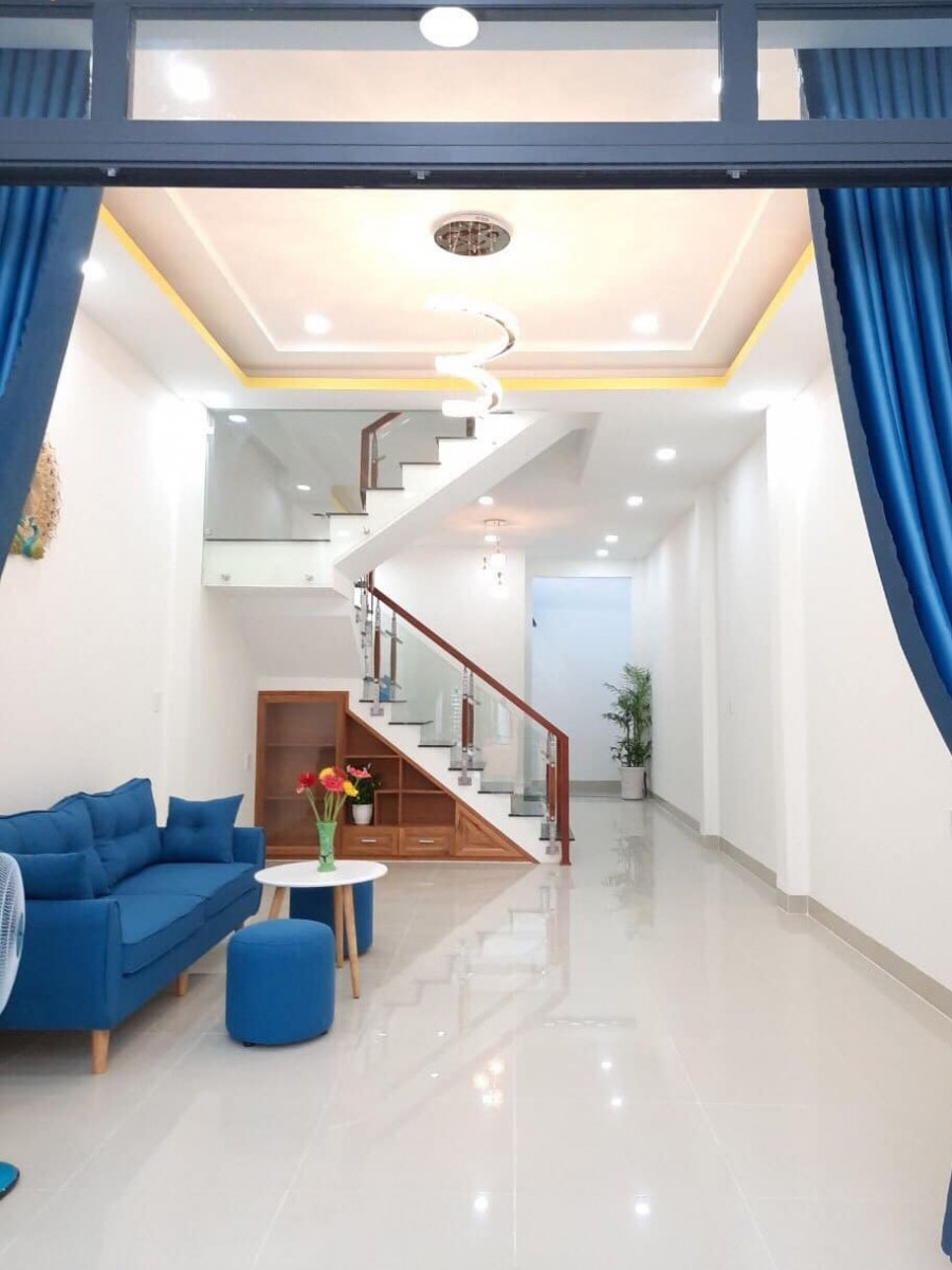 NGÂN HÀNG THANH LÍ GẤP CĂN NHÀ ĐỐI DIỆN KDC TRUNG THÀNH - CHỈ 1 TỶ 250 TRIỆU