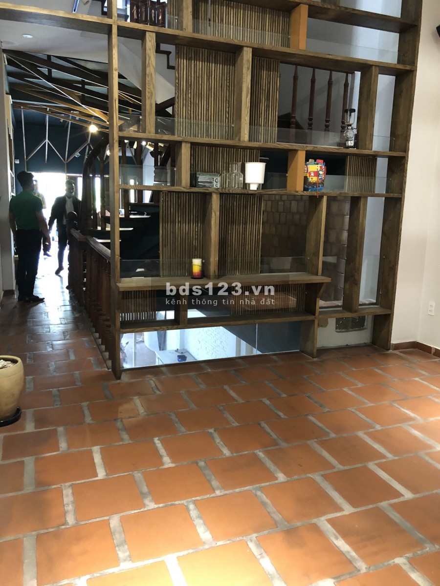 Nhà Vip MT D3 4.2x20 Trệt 4 Lầu 7P 4WC Giá 60Tr/th