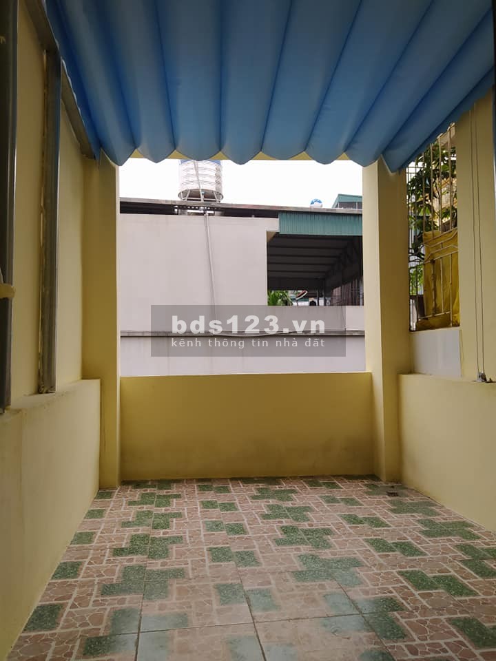 Bán nhà 3 tầng, sổ riêng, khu vực Minh Khai, Hoàng Mai.