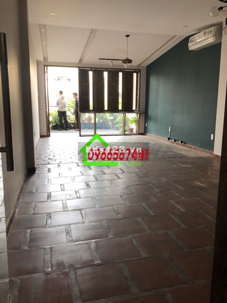 Cho Thuê Nhà Mặt Tiền Đ. D3 P.25 Q. BT