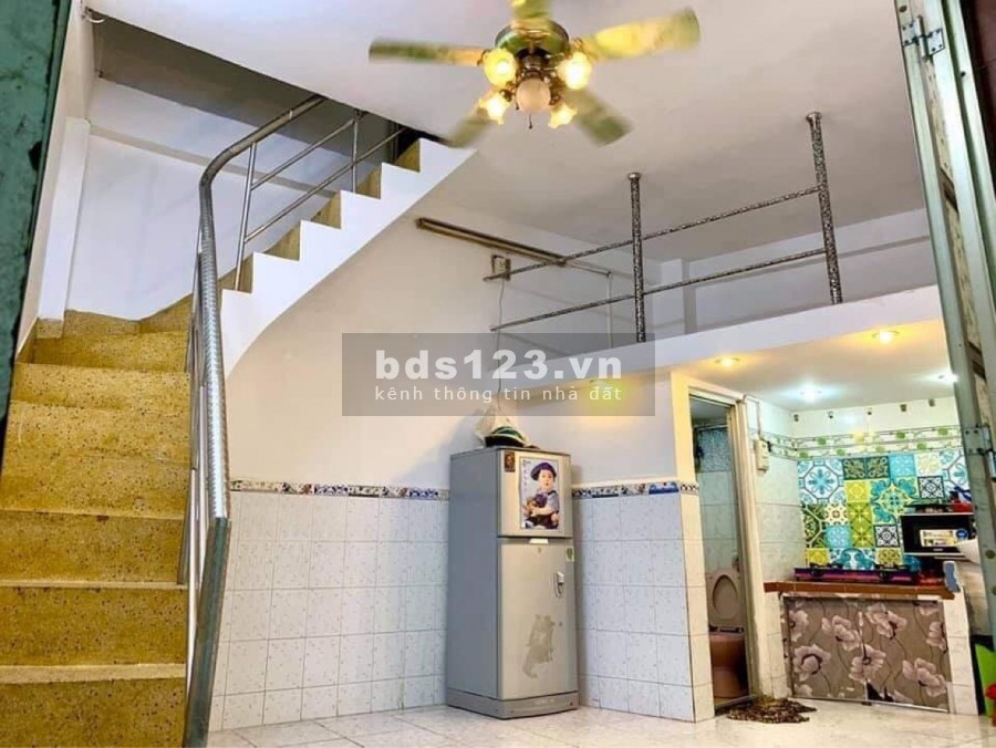 CẦN BÁN NHÀ QUẬN 10 ĐƯỜNG SƯ VẠN HẠNH GIÁ 3TY