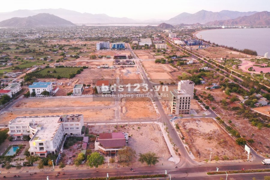 BÁN ĐẤT NỀN GIÁ RẺ ĐỂ ĐẦU TƯ PHÁT TRIỂN TẠI KĐT BIỂN BÌNH SƠN- NINH THUẬN